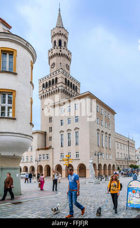 La voïvodie d'Opole, Pologne, Rynek Place du marché et de la mairie de la vieille ville d'Opole Banque D'Images