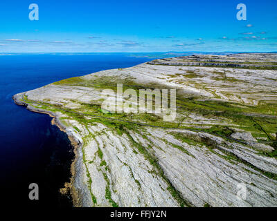 Vue aérienne de la tête noire le Burren, comté de Clare Irlande Banque D'Images