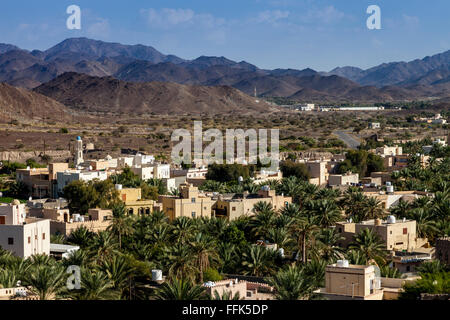 La ville de Bahla Vue du Fort, Ad Dakhiliyah Région ; Oman Banque D'Images