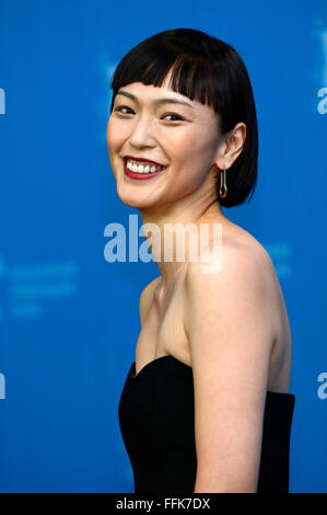 Berlin, Allemagne. 14Th Feb 2016. Sayuri Oyamada pendant les 'pendant que les femmes dorment" photocall au 66e Festival International du Film de Berlin/Berlinale 2016 le 14 février 2016 à Berlin, Allemagne. © dpa/Alamy Live News Banque D'Images