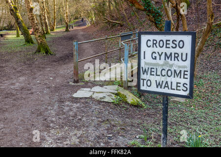 L'ANGLAIS/frontière galloise sur l'Offa's Dyke, près de Knighton, Powys, Wales Banque D'Images