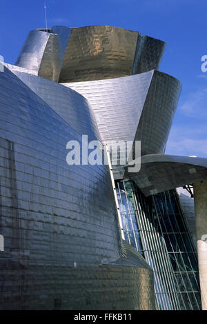 Espagne, Bilbao, Musée Guggenheim, architecte Frank Gehry Banque D'Images