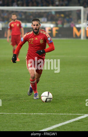 Isco lors de l'Euro 2016 football match de qualification entre les équipes nationales de football de l'Ukraine et l'Espagne Banque D'Images