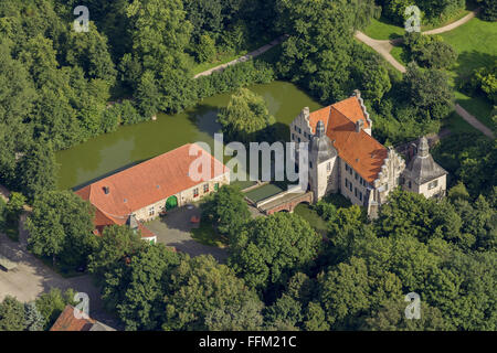 Vue aérienne, château, maison Dellwig local history museum, Dortmund, Ruhr, Rhénanie du Nord-Westphalie, Allemagne, Europe, Banque D'Images