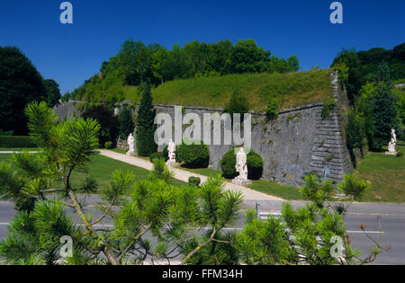 France, Meuse (55), ville de Verdun, Carrefour des Maréchaux, statues commémoratives des anciens généraux français Banque D'Images