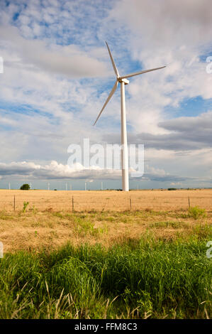 Éoliennes, moulin, éoliennes, générateur de l'électricité dans le Midwest USA Banque D'Images