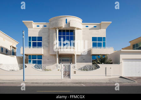 Villa de luxe donnant sur plage à Dubaï Émirats Arabes Unis Banque D'Images