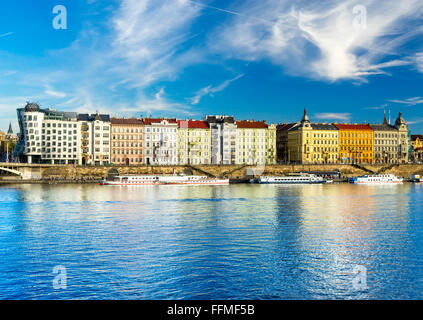 La maison qui danse de Prague, République tchèque, Banque D'Images