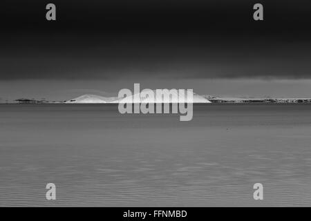 L'île de Sandey Thingvallavatn, Islande Banque D'Images