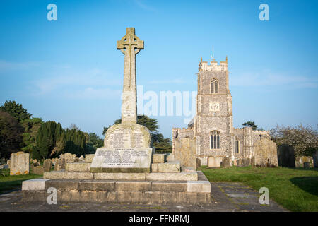 Le War Memorial à St. John's Church, Loddon, Norfolk Banque D'Images