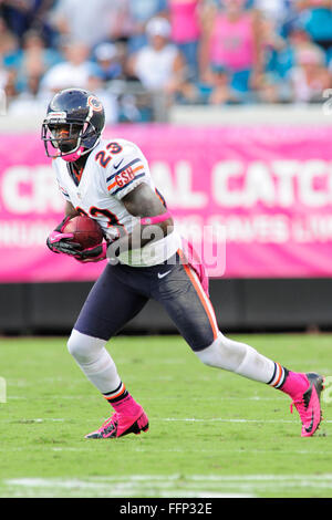 7 octobre 2012 - Jacksonville, FL, USA - Chicago Bears wide receiver Devin Hester (23) pendant les ours 41-3 gagner les Jacksonville Jaguars à l'EverBank Field sur le 7 octobre 2012 à Jacksonville, en Floride. ..ZUMA Press/Scott A. Miller. (Crédit Image : © Scott A. Miller via Zuma sur le fil) Banque D'Images