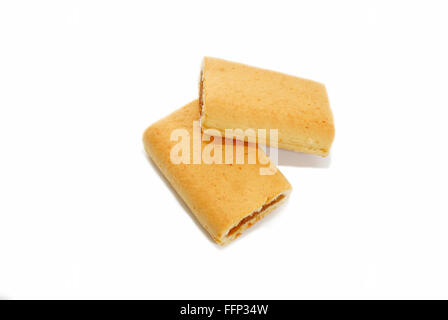 Deux biscuits aux figues Isolated Over White Banque D'Images