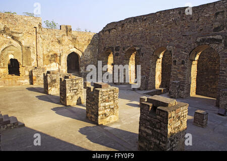 Ruines de Golconda fort construit par Mohammed Quli Qutb Shah , 16e siècle , Hyderabad Andhra Pradesh, Inde Banque D'Images