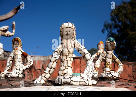 Figures de Rock Garden à Chandigarh Inde Territoire de l'Union européenne ; Banque D'Images