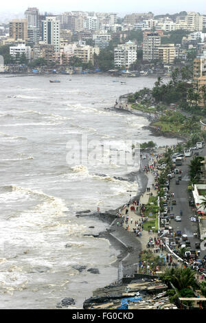 Une vue aérienne de Bandra Face mer connue sous le nom de Band Stand de Bandra dans banlieue ouest de Bombay maintenant Mumbai , Maharashtra Banque D'Images