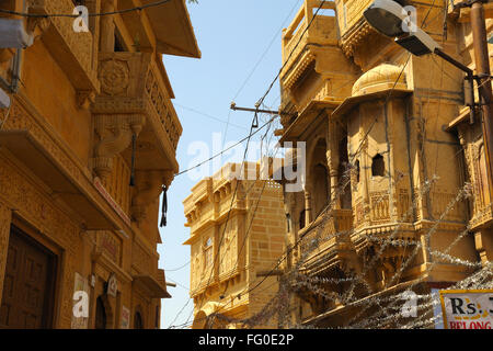 Jain temple dans la région de fort Jaisalmer Rajasthan ; Inde ; Banque D'Images