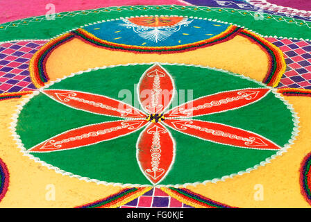 Rangoli marbre design pour célébrer Gudi Padva Thane , festival , MAHARASHTRA , INDE Banque D'Images