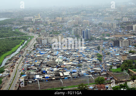 Vue aérienne de dharavi slum ; Bombay Mumbai Maharashtra ; Inde ; Banque D'Images