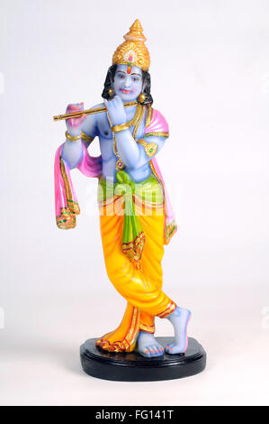 Statue de Lord Krishna jouant de la flûte ; Inde Banque D'Images