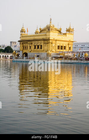 Harimandir Sahib swarn mandir ou temple d'or d'Amritsar Punjab , , , Inde Banque D'Images