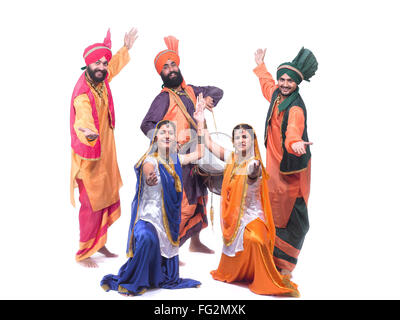 Les danseurs de danse folklorique bhangra M.# 779C 779B;779;D;779F 779E; Banque D'Images