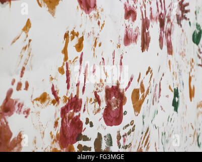 tirages à la main sur papier blanc Banque D'Images