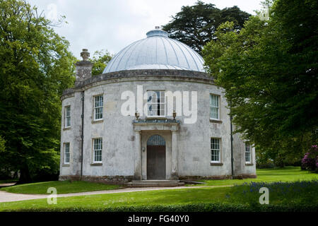 St Mary's Chapel dans le parc de stationnement de Lulworth, dans le Dorset, Angleterre Banque D'Images