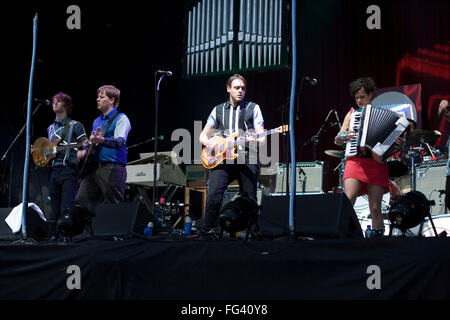 Arcade Fire le groupe jouant au festival de Glastonbury 2007. Somerset, Angleterre, Royaume-Uni. Banque D'Images