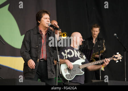 Shakin' Stevens effectuant au festival de Glastonbury 2008, Somerset, Angleterre, Royaume-Uni. Banque D'Images