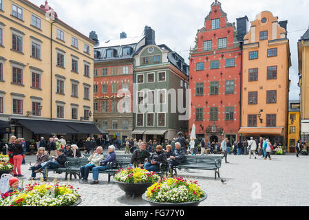 Dans les bâtiments médiévaux, Stortorget Gamla Stan (vieille ville), Stadsholmen, Stockholm, Suède Banque D'Images