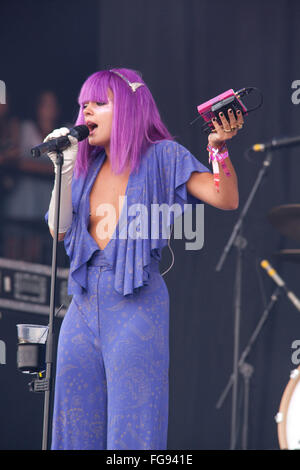 Lily Allen sur la scène Pyramide ,festival de Glastonbury 2009. Somerset, Angleterre, Royaume-Uni. Banque D'Images