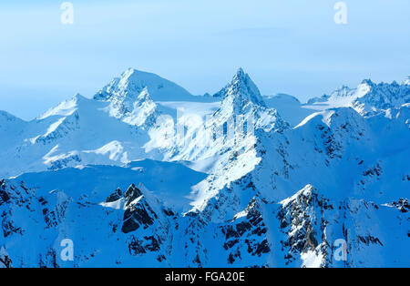 Paysage depuis la cabine téléskis à l'harfang rock top (Tyrol, Autriche). Banque D'Images