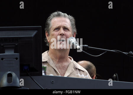 Brian Wilson, pyramide étape , Glastonbury Festival 2005, Somerset, Angleterre, Royaume-Uni. Banque D'Images