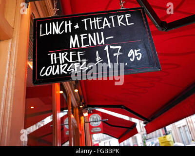 Tableau noir le déjeuner et Restaurant menu théâtre de Covent Garden London UK Banque D'Images