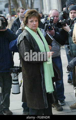 Rosa Monckton du Diana inquest (crédit image © Jack Ludlam) Banque D'Images