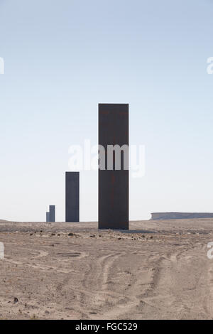 Installation d'art public par Richard Serra commandé par le Qatar Museums Authority. Banque D'Images