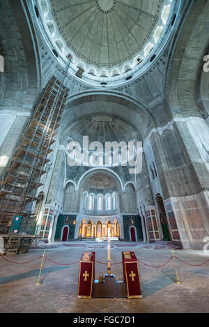 De l'intérieur non fini dans l'église Saint Sava de Vracar plateau, Belgrade, Serbie - l'une des plus grandes églises orthodoxes dans le monde Banque D'Images