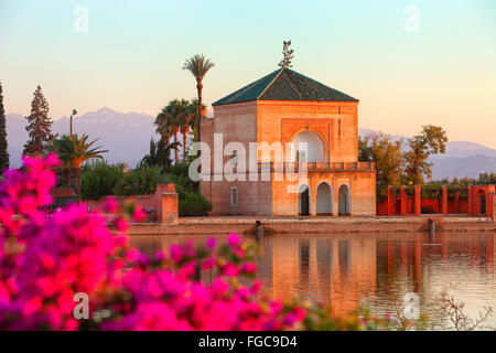 Les jardins sont des jardins loced à l'ouest de l'MarrakechMorocco mountas ges du las. Ils ont été construits au 12e Banque D'Images