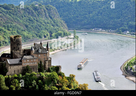 Voyage sur le Rhin avec Château Katz et vue sur les rochers de Lorelei, Vallée du Haut-Rhin moyen, Allemagne Banque D'Images