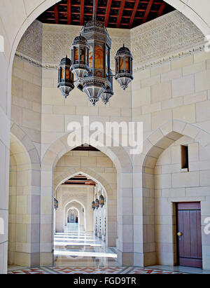 Le Sultan Qaboos Grand Mosque in Muscat, Oman. Banque D'Images