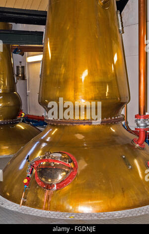 Marmite EN CUIVRE ÉCOSSAIS ENCORE AU WHISKY DISTILLERIE CRAGGANMORE SPEYSIDE WAY LE LONG DE LA PISTE OU L'ECOSSE Banque D'Images