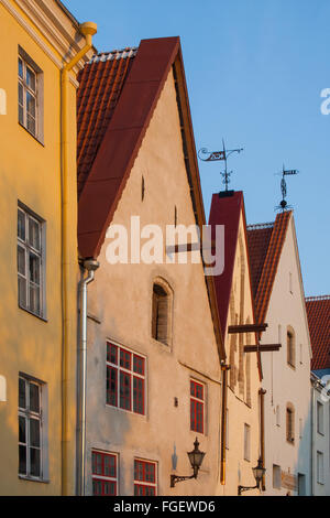 Maisons de négociants sur l'historique rue Rüütli, Tallinn, Estonie Banque D'Images