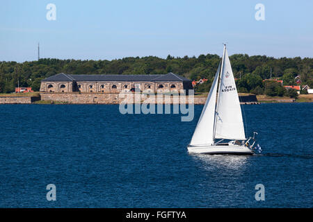 Location de bateau à passé Drottningskar Drottningskar Aspo, château, île, près de Karlskrona, Blekinge, sud de la Suède, Suède Banque D'Images