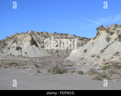 Dans les roches du désert de Tabernas dans la province d'Almeria Andalousie Espagne Banque D'Images