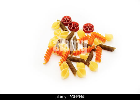 Pâtes aux légumes sains Isolated Over White Banque D'Images