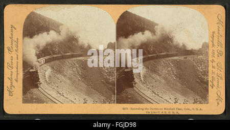 Arrondir les courbes sur Marshall Pass, Colorado, États-Unis d'Amérique sur la ligne D. & R. G.R.R, à partir de Robert N. Dennis collection de vues stéréoscopiques Banque D'Images