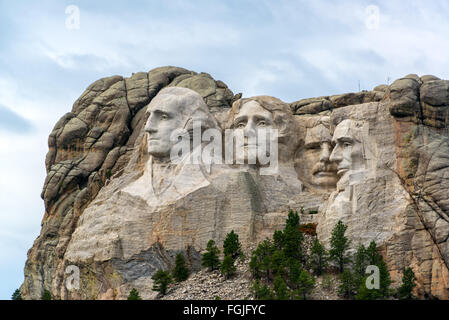 Vue sur le Mont Rushmore National Monument près de Keystone, Dakota du Sud Banque D'Images