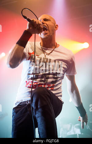 Fontaneto d'Agogna en Italie. 19 février 2016. Le groupe de rock italien effectue NEGRITA vivre sur la scène du phénomène au cours de la Tournée 'Club' 2016 Credit : Rodolfo Sassano/Alamy Live News Banque D'Images