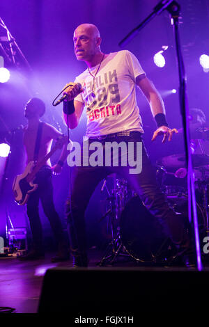 Fontaneto d'Agogna en Italie. 19 février 2016. Le groupe de rock italien effectue NEGRITA vivre sur la scène du phénomène au cours de la Tournée 'Club' 2016 Credit : Rodolfo Sassano/Alamy Live News Banque D'Images