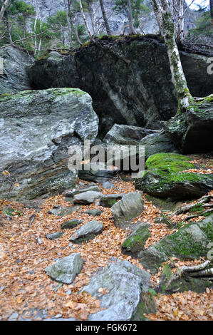 Smugglers' Notch rocks, Vermont, Etats-Unis Banque D'Images